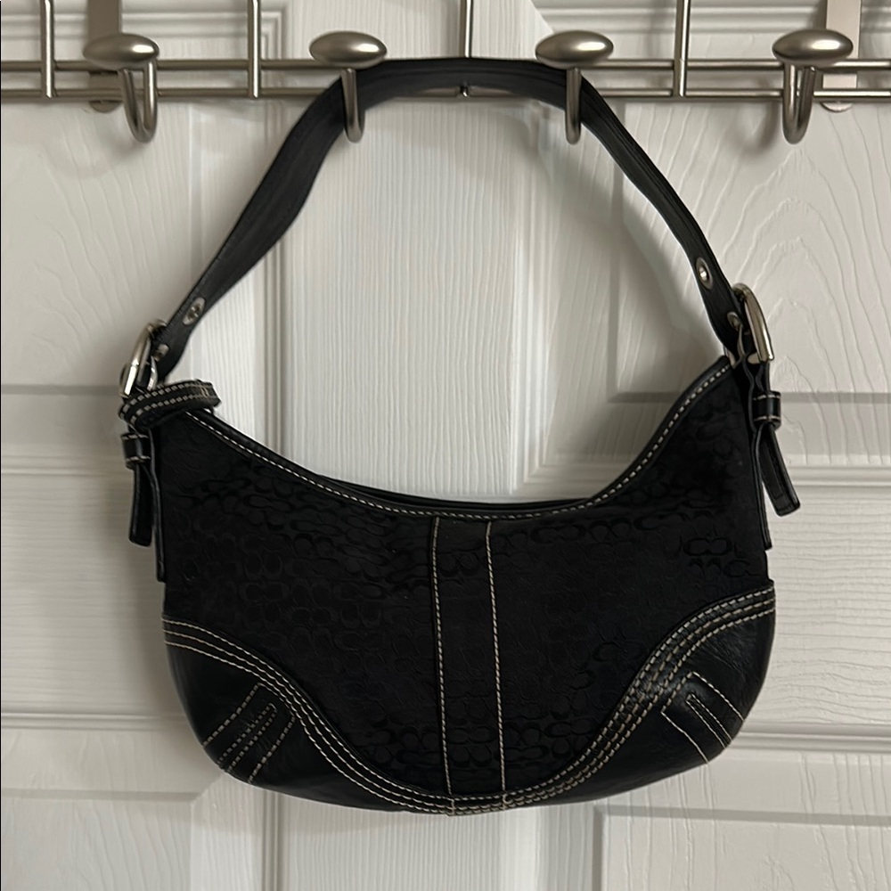 Coach Black Shoulder Bag with Contrast Stitching